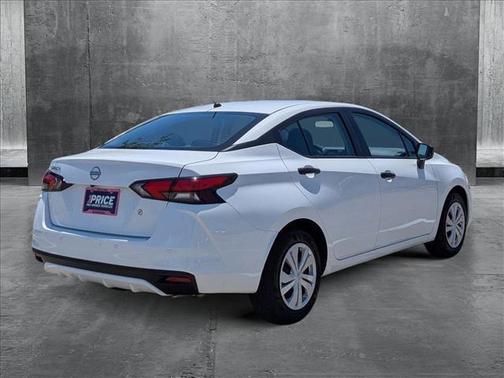 2024 Nissan Versa 1.6 S