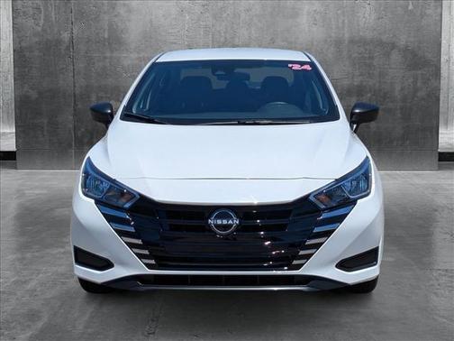 2024 Nissan Versa 1.6 S