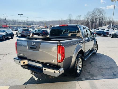 2019 Nissan Frontier SL