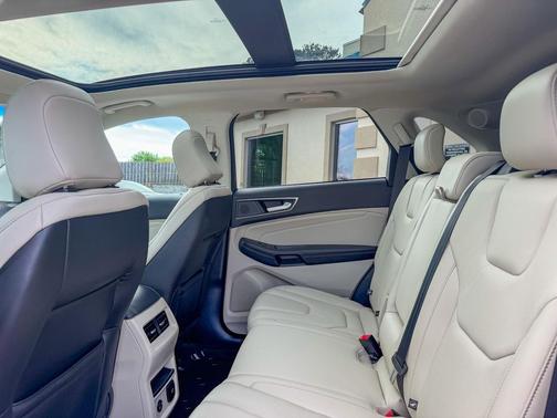Rapid Red Metallic Tinted Clearcoat 2021 Ford Edge Titanium