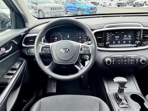 2019 Kia Sorento L