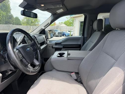 Magnetic Metallic 2019 Ford F-150 XLT