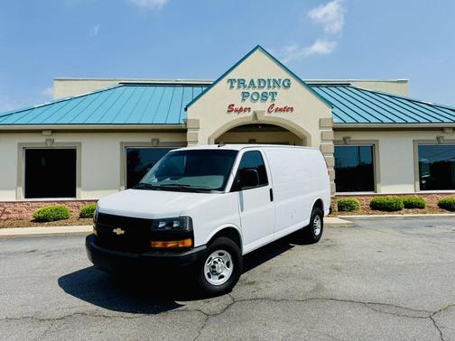 2020 Chevrolet Express 2500 RWD 2500 Regular Wheelbase WT