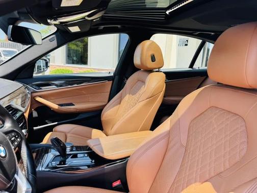 2021 BMW 530 xDrive