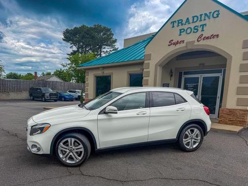 White 2018 Mercedes-Benz GLA 250 Base