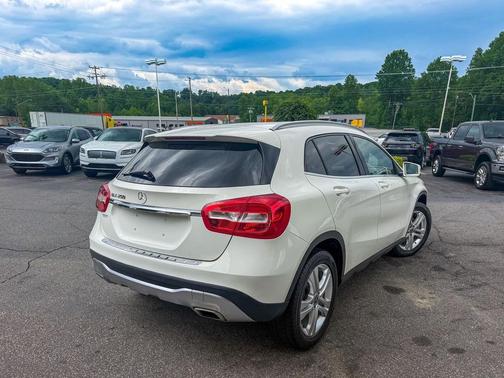 White 2018 Mercedes-Benz GLA 250 Base