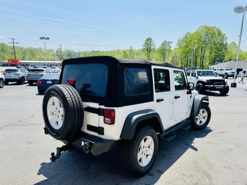 2015 Jeep Wrangler Unlimited Sport