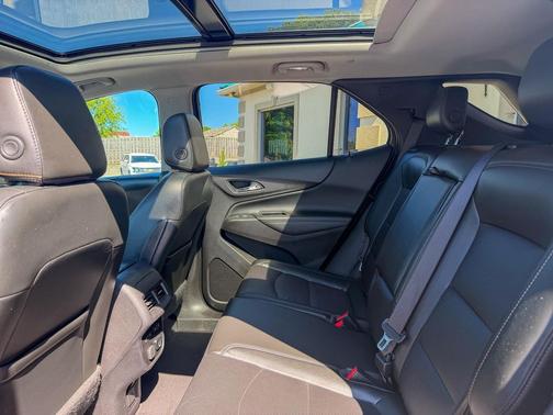 Mosaic Black Metallic 2018 Chevrolet Equinox Premier
