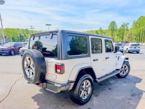 2019 Jeep Wrangler Unlimited Sahara