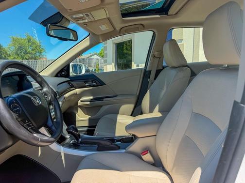 White Orchid Pearl 2015 Honda Accord EX-L
