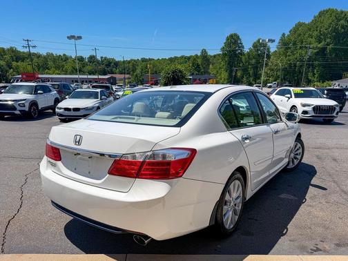White Orchid Pearl 2015 Honda Accord EX-L
