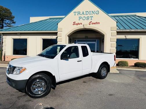 2021 Nissan Frontier S