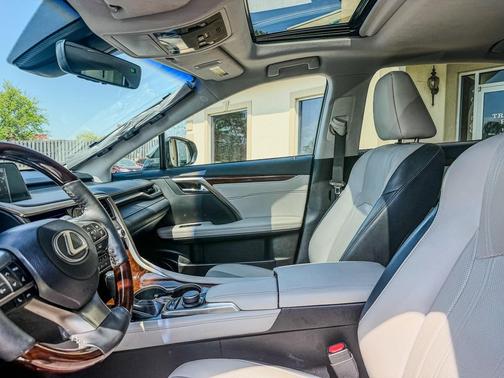 Atomic Silver 2017 Lexus RX 350 Base