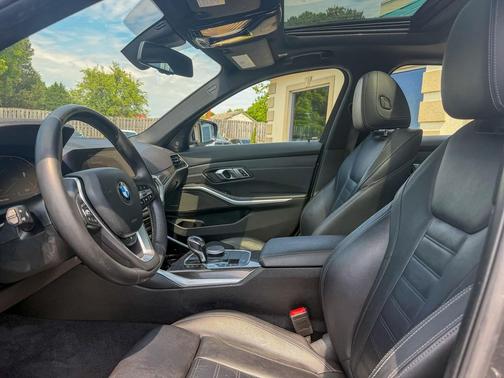Mineral Gray Metallic 2019 BMW 330 xDrive