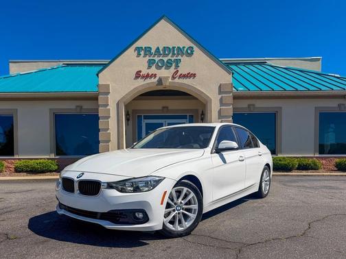 Mineral White Metallic 2016 BMW 320 i