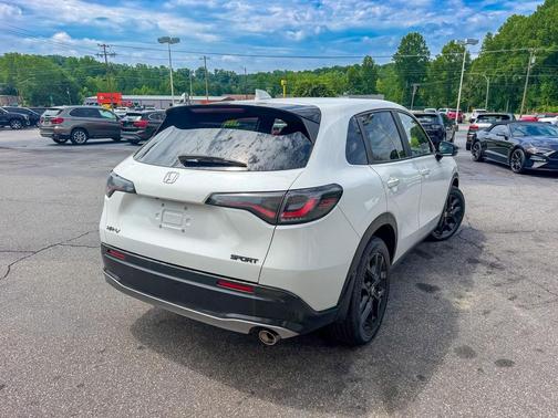 Platinum White Pearl 2023 Honda HR-V 2WD Sport