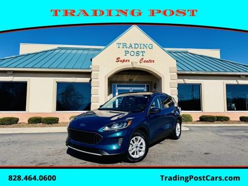 2020 Ford Escape SE