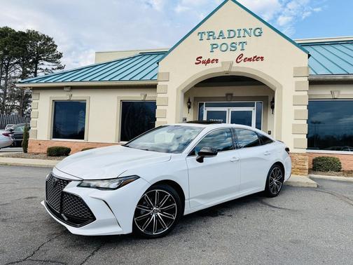 2019 Toyota Avalon XSE