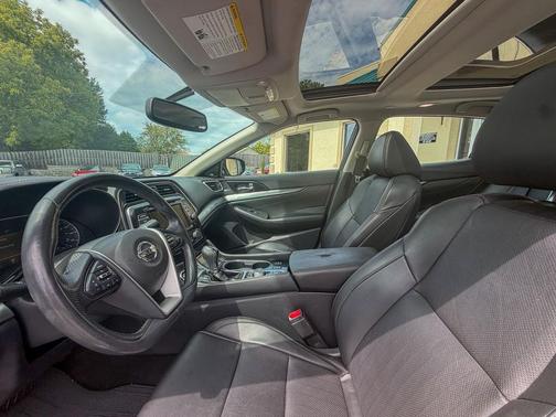 Gun Metallic 2019 Nissan Maxima 3.5 SL