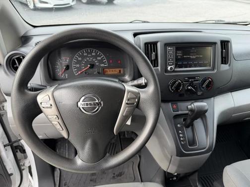 2021 Nissan NV200 S