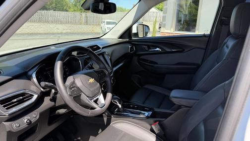 Summit White 2021 Chevrolet Trailblazer LT