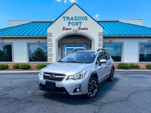 Ice Silver Metallic 2017 Subaru Crosstrek 2.0i Premium