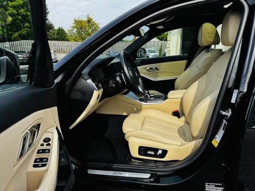 2020 BMW 330 330i