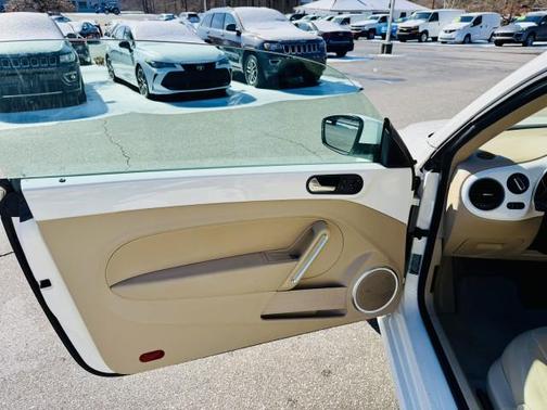 2014 Volkswagen Beetle 2.5L