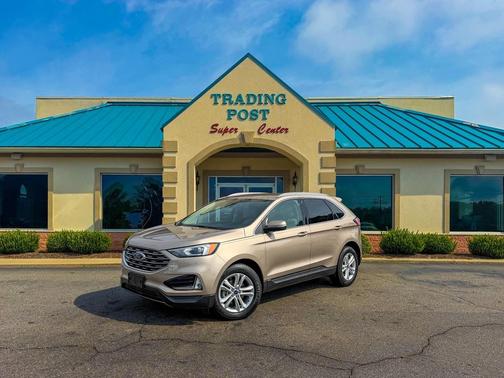 Desert Gold Metallic 2020 Ford Edge SEL