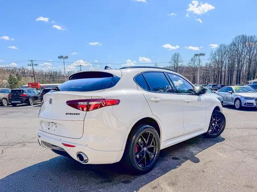 2021 Alfa Romeo Stelvio Ti Sport