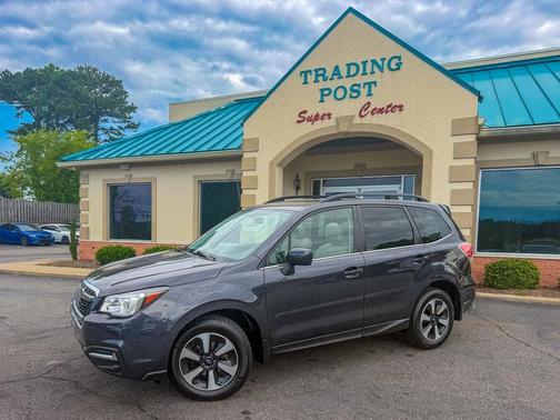 Dark Gray Metallic 2018 Subaru Forester 2.5i Limited