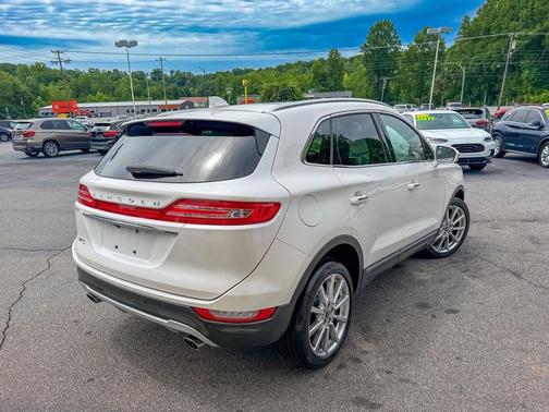 White Platinum Metallic 2019 Lincoln MKC Reserve