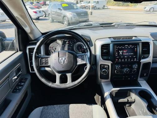2020 RAM 1500 Classic SLT