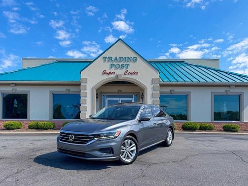 Platinum Gray Metallic 2020 Volkswagen Passat 2.0T SE