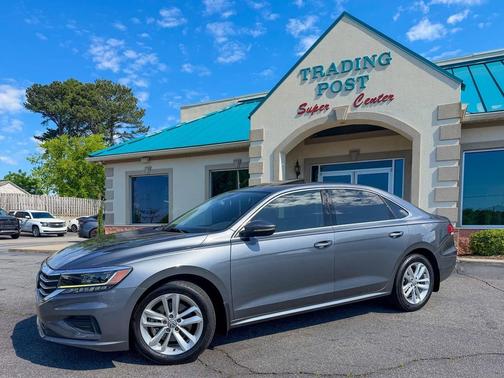 Platinum Gray Metallic 2020 Volkswagen Passat 2.0T SE