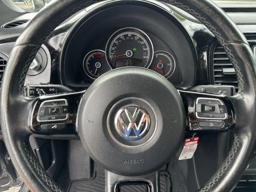 2019 Volkswagen Beetle 2.0T S