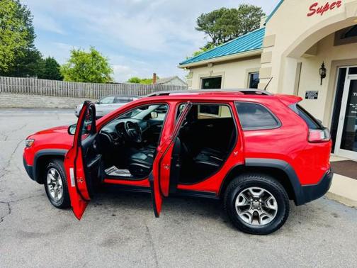 2019 Jeep Cherokee Trailhawk