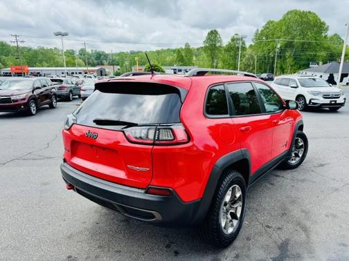 2019 Jeep Cherokee Trailhawk