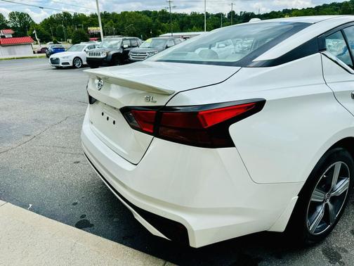 2021 Nissan Altima 2.5 SL