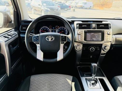 2017 Toyota 4Runner SR5