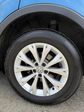 Blue 2019 Volkswagen Tiguan 2.0T SE