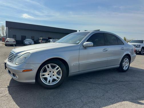 2004 Mercedes-Benz E-Class 4dr Sdn 3.2L