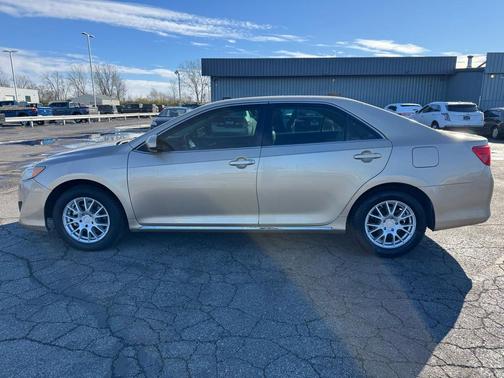 2012 Toyota Camry SE Limited Edition