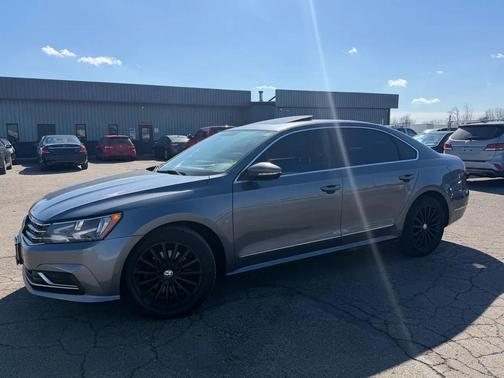 2017 Volkswagen Passat 1.8T SE