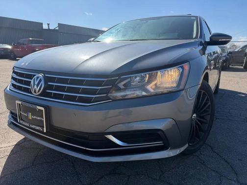 2017 Volkswagen Passat 1.8T SE