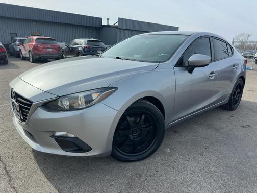 2015 Mazda Mazda3 i Sport