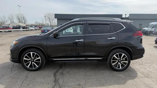 2020 Nissan Rogue SL