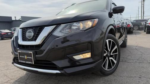 2020 Nissan Rogue SL