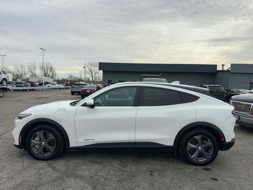 2021 Ford Mustang Mach-E Select
