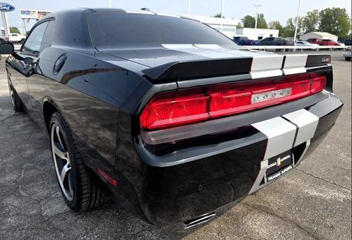 2014 Dodge Challenger SRT8